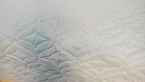 aria_walker_ online show from March 8, 11:36 am