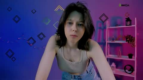 aria_wild_ online show from April 24, 10:01 pm