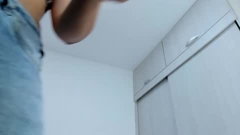 ariacoral online show from December 19, 2:53 pm