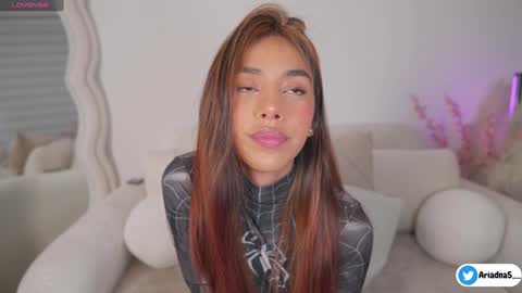 ARIADNA online show from December 14, 3:51 pm