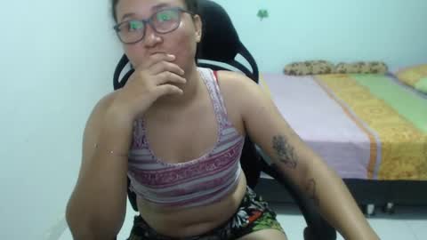 ...Ariana... online show from March 7, 6:33 pm