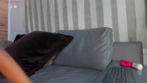 Aria Foster online show from March 3, 7:25 am