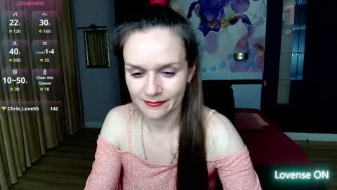 AriaGray online show from April 18, 7:07 pm