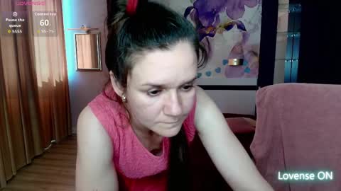 AriaGray online show from April 29, 11:57 am