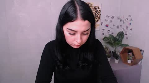 Ariana online show from February 11, 2:29 pm