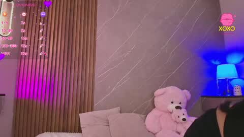 Ariana online show from April 22, 12:13 pm