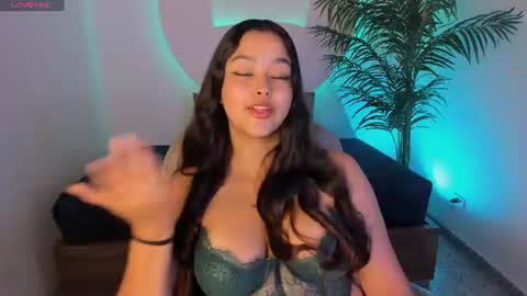 Ariana  online show from July 27, 3:20 pm