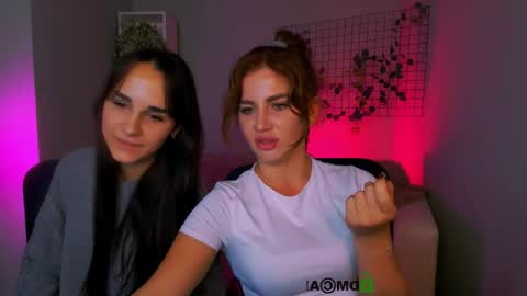 Snapshot of ariana_ross7 chatting on September 18, 11:09 am ariana_ross7 online show from September 18, 11:09 am