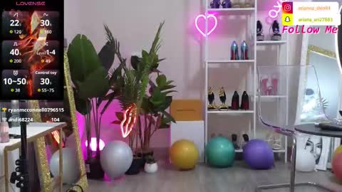 Snapshot of arianaari88 chatting on September 22, 6:50 pm Ariana online show from September 22, 6:50 pm