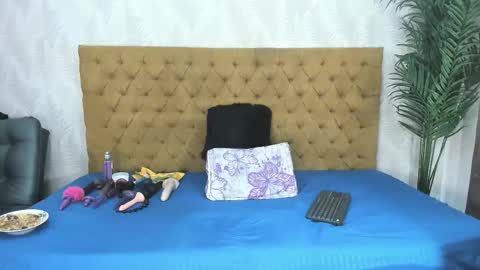 Ariana diosa online show from September 11, 1:55 pm