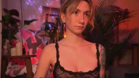 Olivka online show from February 8, 7:56 am