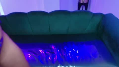 arianna_sweeet online show from April 11, 6:30 am