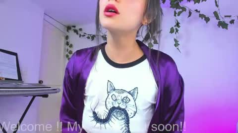 Arianna Rouse online show from April 11, 4:21 pm