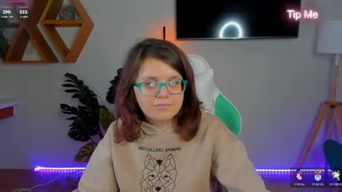 Ariell Mini online show from April 27, 5:37 am