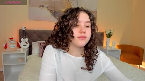 Snapshot of ariella_sol chatting on February 6, 1:16 am Ariella GTM3 Tue Wed Thu Fri Sat 0400 am-1030pm online show from February 6, 1:16 am
