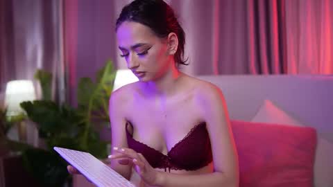  Ariella  online show from February 7, 7:51 pm