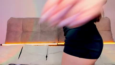 Ariella online show from May 30, 6:00 am
