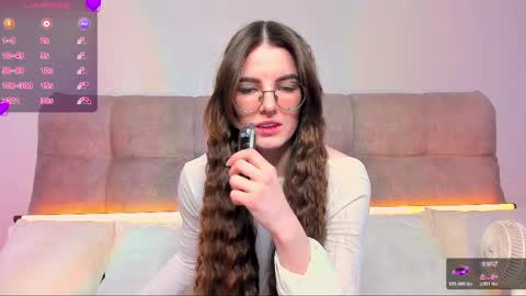 Ariella online show from April 28, 4:38 am