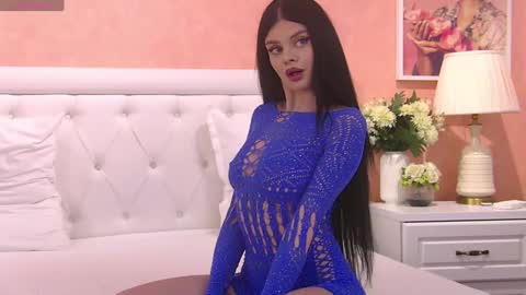 Snapshot of ariellsweety chatting on January 15, 7:12 pm Ariell online show from January 15, 7:12 pm