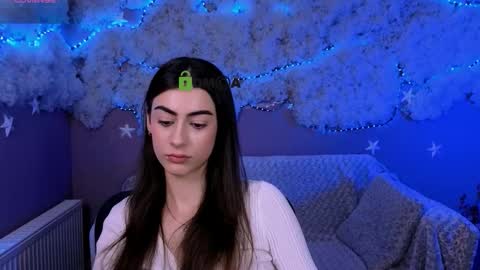 arielmell online show from March 9, 10:40 am