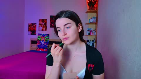 Snapshot of arielstonks_lovee chatting on January 16, 3:45 am arielstonks_lovee online show from January 16, 3:45 am