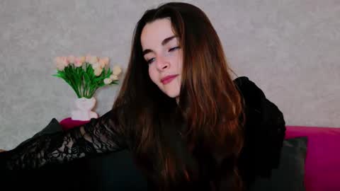 Snapshot of arielstonks_lovee chatting on September 11, 9:53 am arielstonks_lovee online show from September 11, 9:53 am