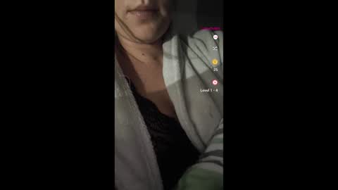 Ariel Violet online show from October 14, 6:16 am