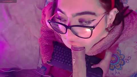 ARII VEGA online show from December 16, 8:20 am