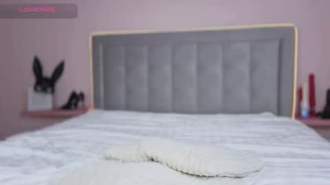 arimilas online show from March 31, 8:58 am