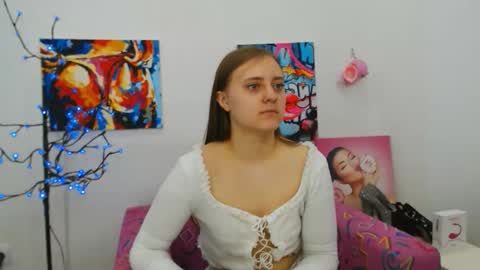 arinabelle online show from April 21, 1:42 am