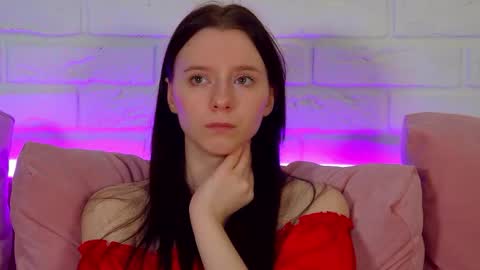 Arinakubrick online show from April 22, 4:37 pm