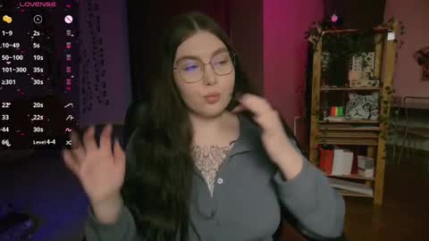 Astrid online show from April 24, 1:47 pm