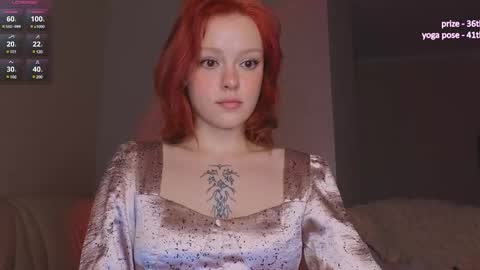 Snapshot of artemisa_meows chatting on December 25, 10:37 pm SEE U THURSDAY online show from December 25, 10:37 pm