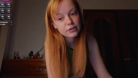 Snapshot of artemisa_meows chatting on September 19, 10:20 pm SEE U THURSDAY online show from September 19, 10:20 pm