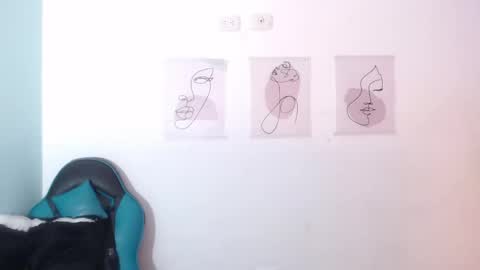 Snapshot of artemiza_love_ chatting on February 27, 10:20 pm artemiza online show from February 27, 10:20 pm