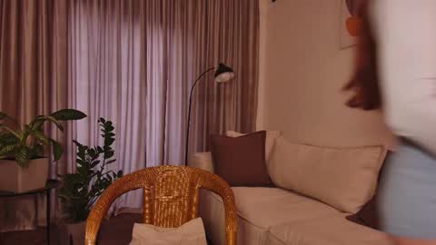 Lina online show from November 8, 4:17 am