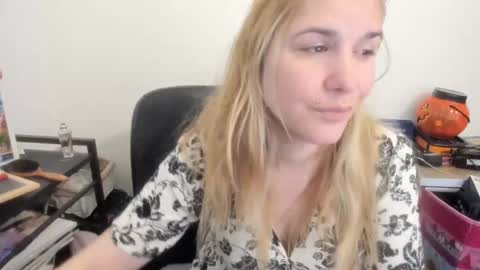 MIA online show from April 24, 1:36 pm