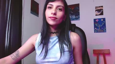   Independent Model online show from April 16, 6:40 pm