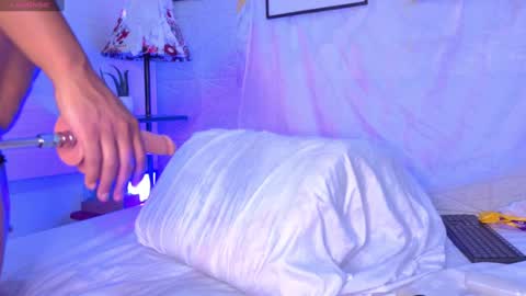 Snapshot of ary_salome1 chatting on October 11, 4:31 pm Ary Salome1 online show from October 11, 4:31 pm