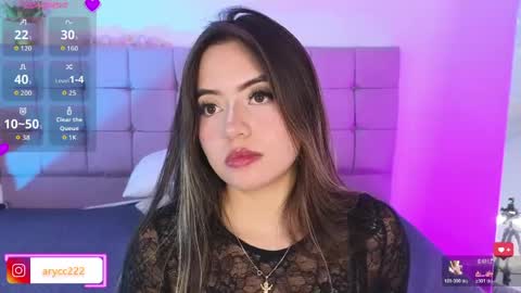 arycooper_ online show from April 24, 12:30 pm