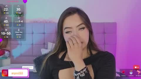 arycooper_ online show from April 23, 12:23 pm