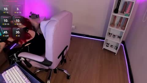 Asami  online show from April 24, 8:33 pm