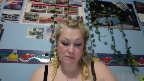 ash0ley online show from January 14, 12:37 am