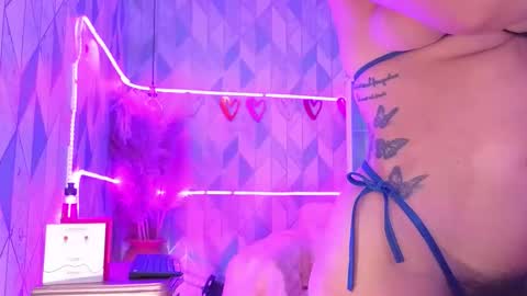 Ashey online show from April 23, 12:29 pm