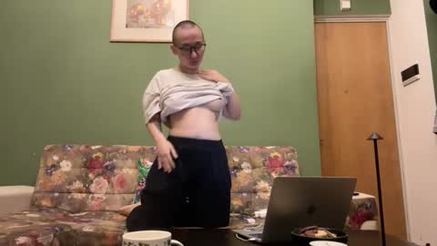 ashlee_777 online show from January 6, 4:02 pm