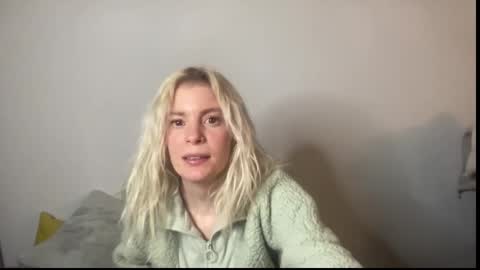 Ashlee online show from January 13, 3:56 am