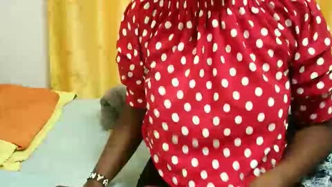 ashlery  online show from March 2, 4:12 am