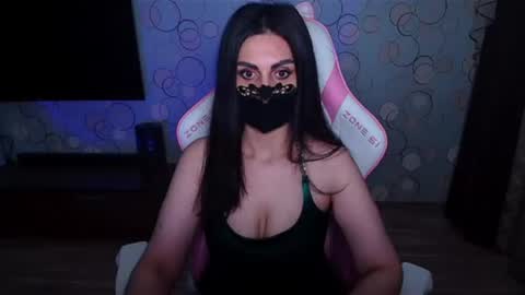   Yasmina   online show from July 13, 8:37 am