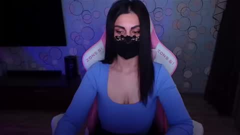   Yasmina   online show from April 27, 4:53 am