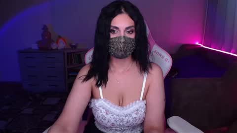   Yasmina   online show from February 26, 5:46 am